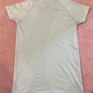 lululemon athletica Men's Sage Short Sleeve Tee